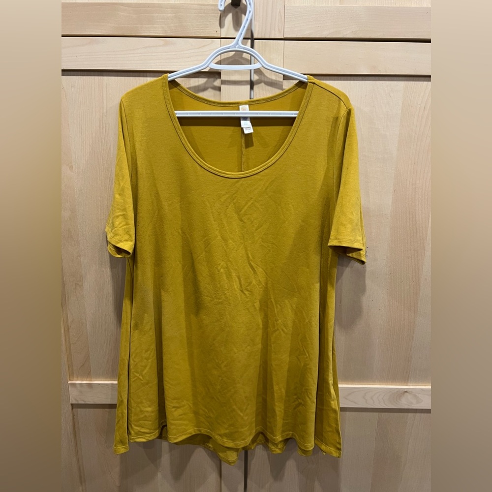 Lularoe Perfect Tee